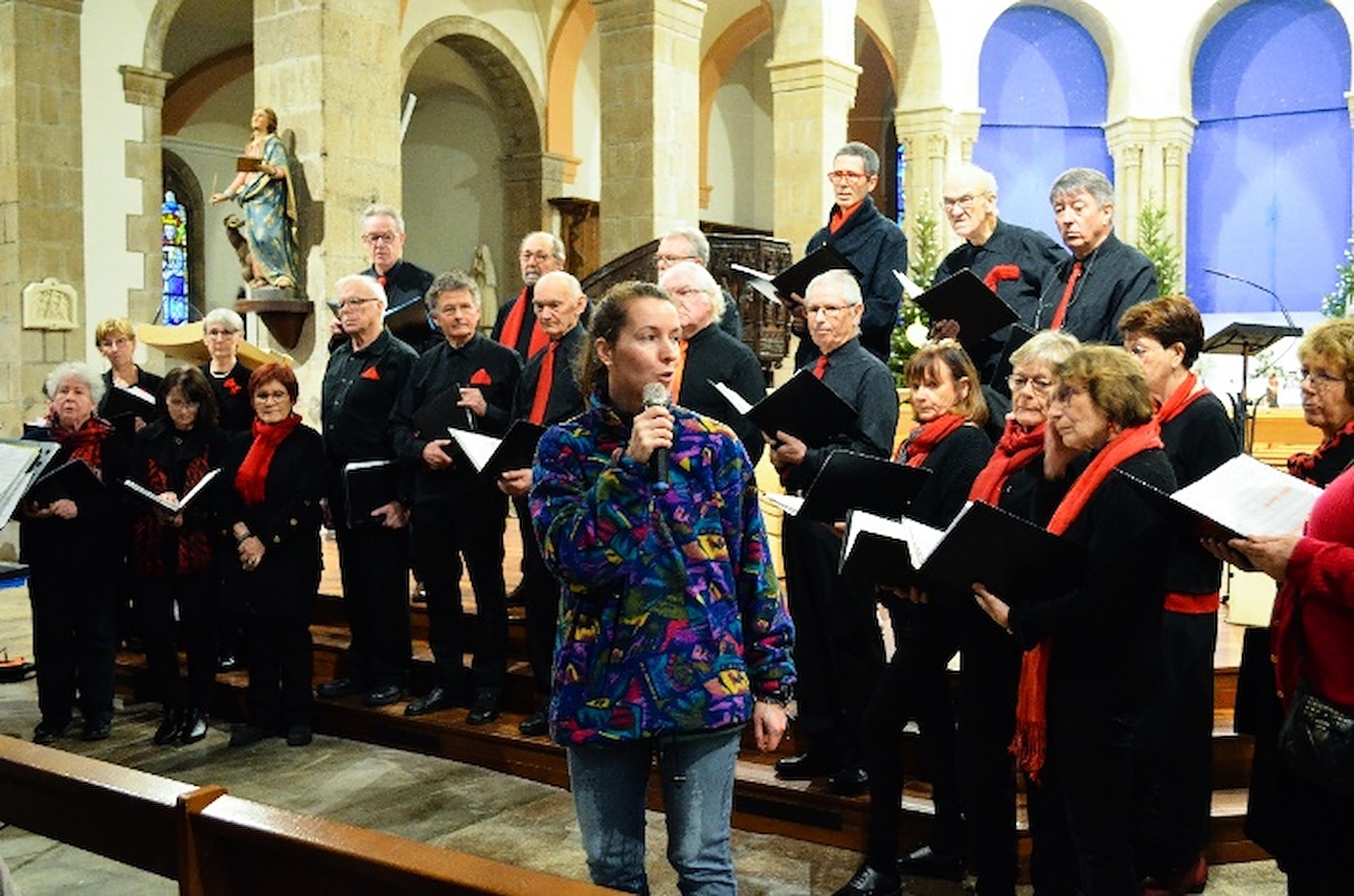 Le Choeur Oceanophonie en concert dans l'eglise de Guidel