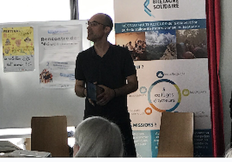 Quentin Coquillaud de l'association XYLM presente un projet etudiant engage